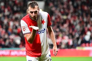 Až moc zásadový trenér, vyčerpaní reprezentanti. Fotbalová Plzeň dře o dno - Seznam Zprávy